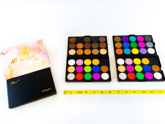 Paleta de sombras para ojos Raquel ALL MY LOVE - 30 Colores