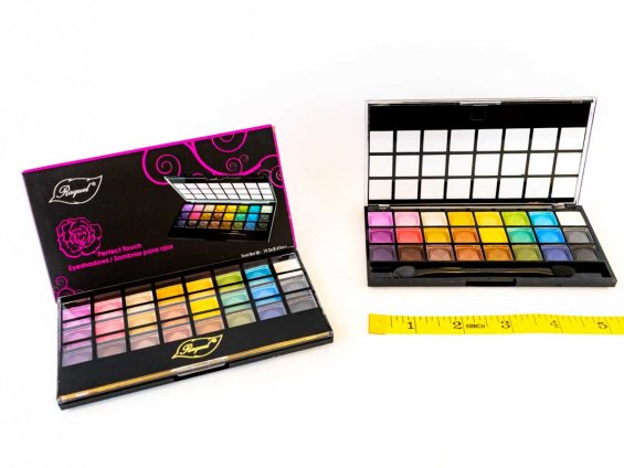 Sombras para ojos Raquel PERFECT TOUCH - Paleta A de 24 colores