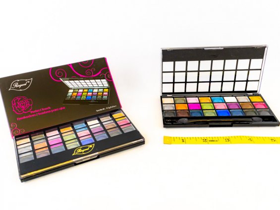 Sombras para ojos Raquel PERFECT TOUCH - Paleta B de 24 colores