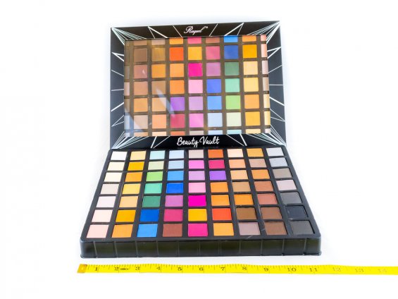 Paleta de sombras para ojos Raquel BEAUTY VAULY B - 63 colores